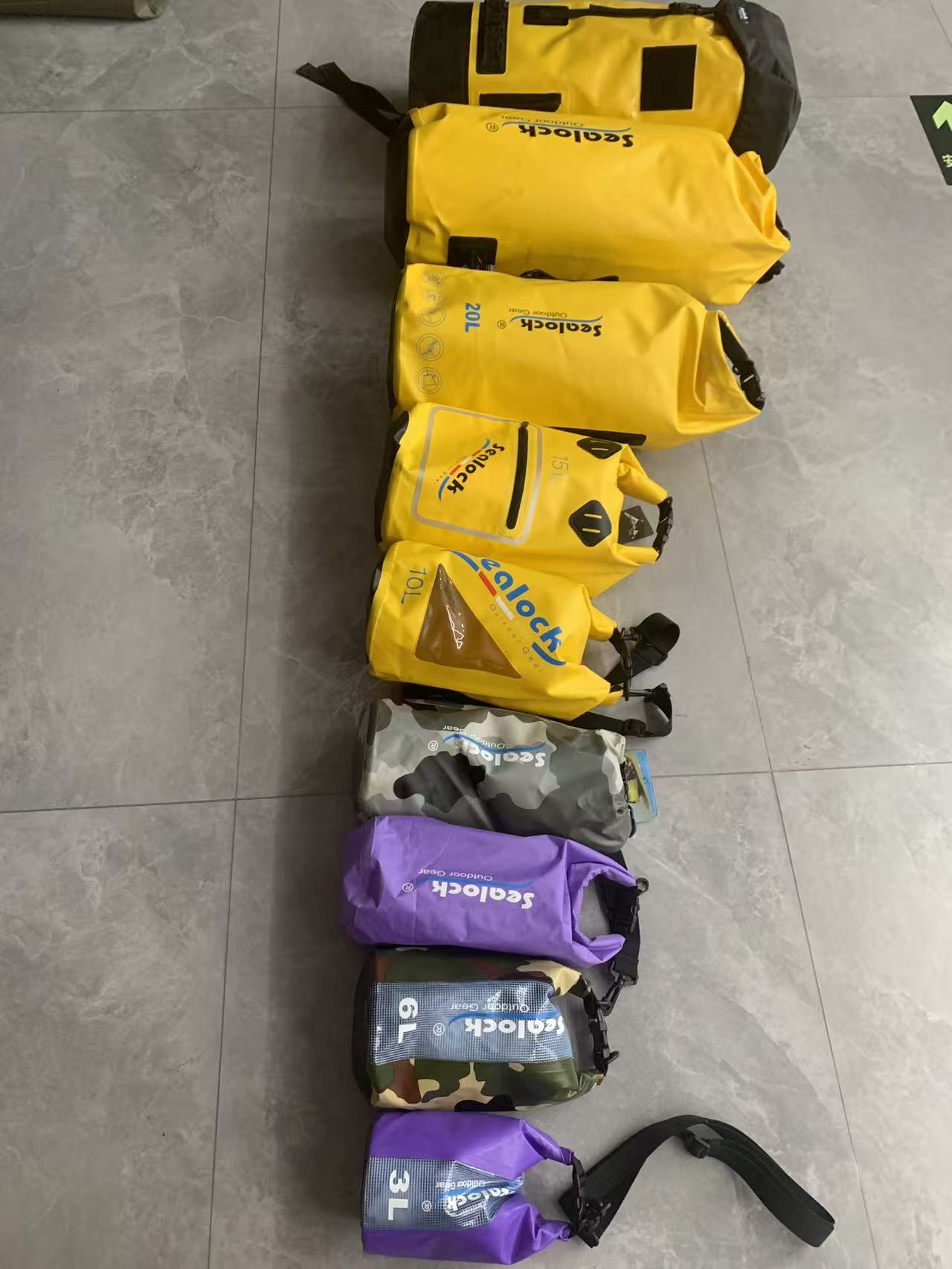 Fabricant de sacs étanches : Guide de production de sacs étanches OEM et personnalisés